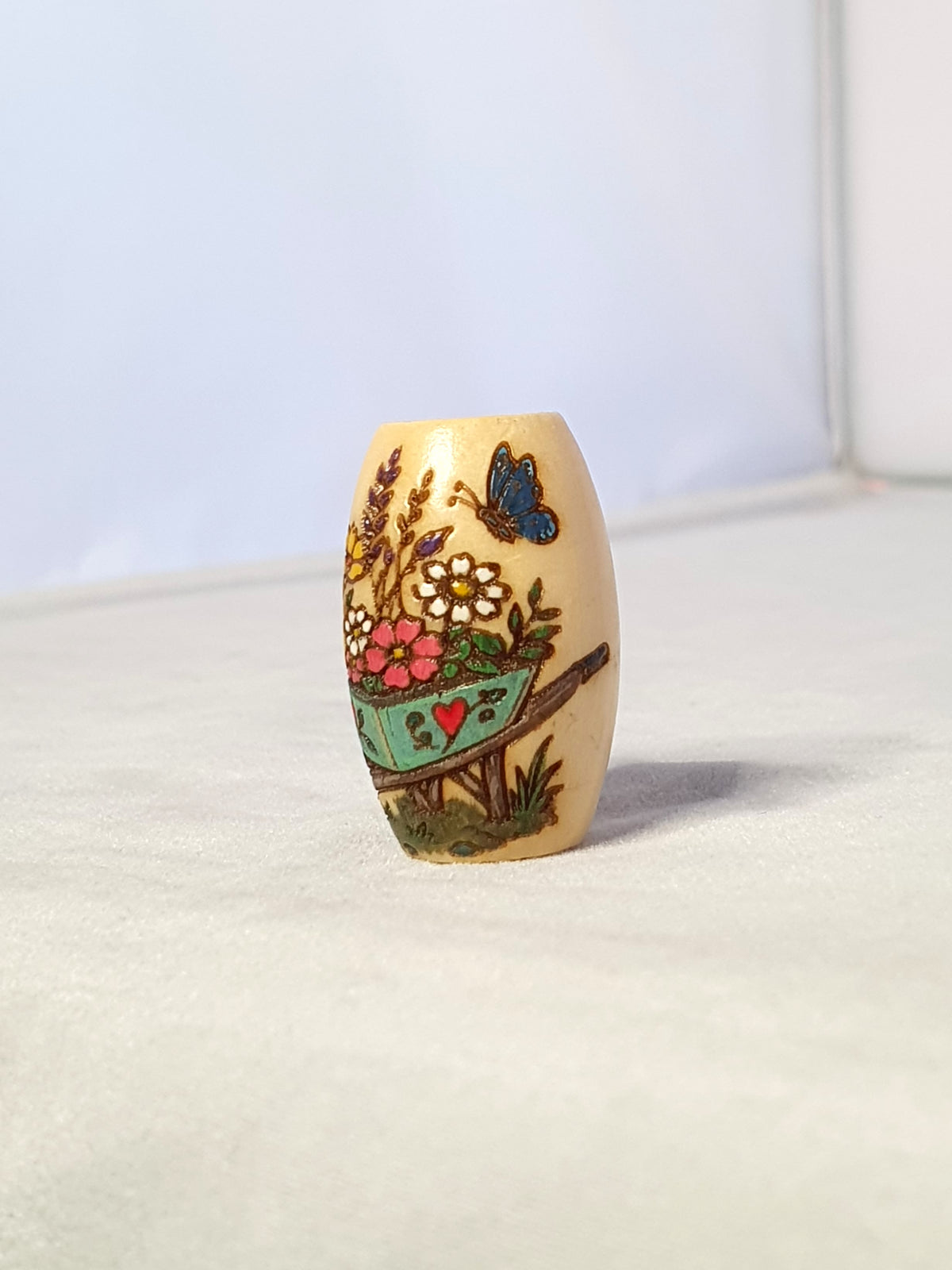 Springtime Wheelbarrow Bead