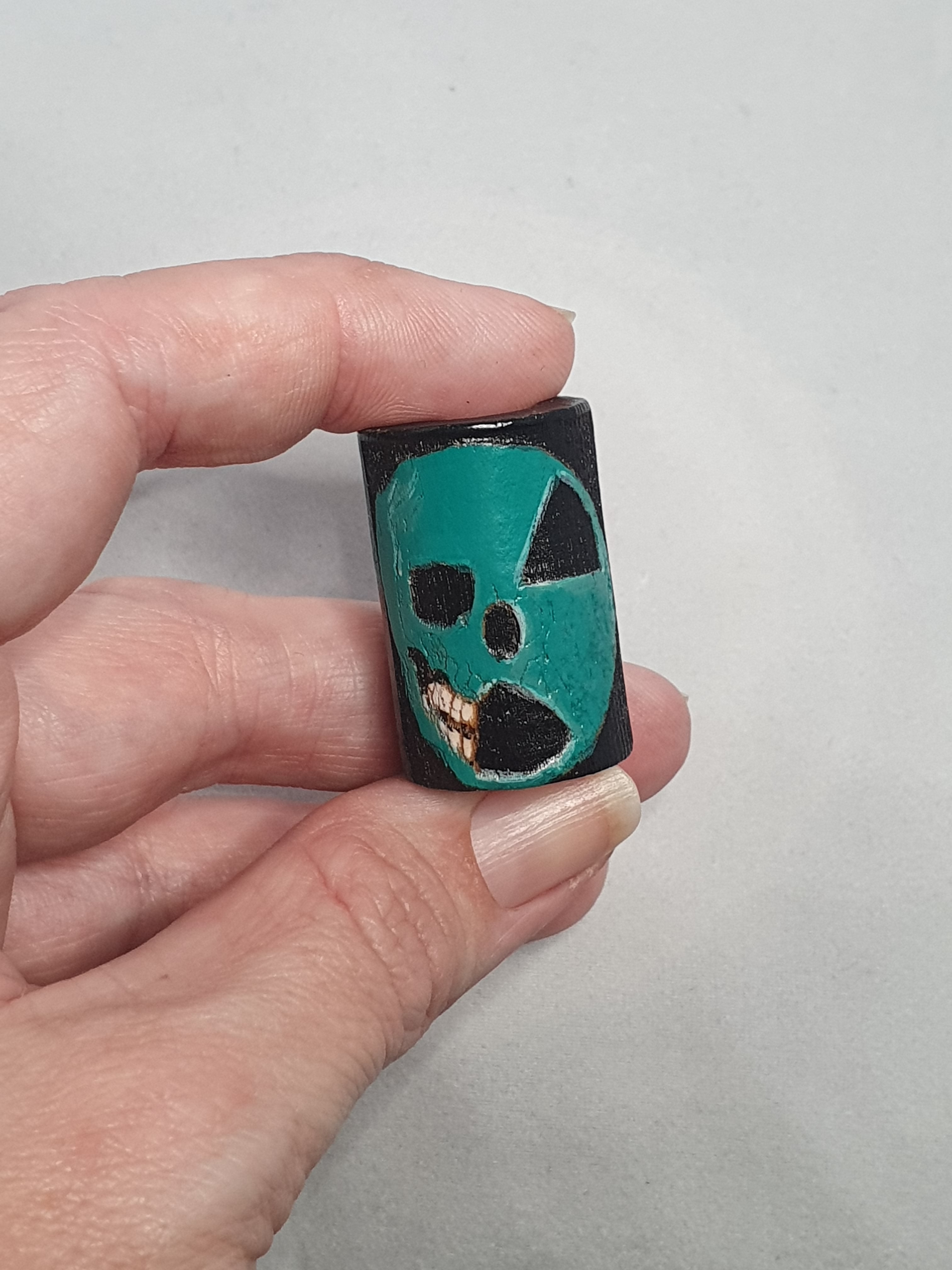 Bioskull Bead