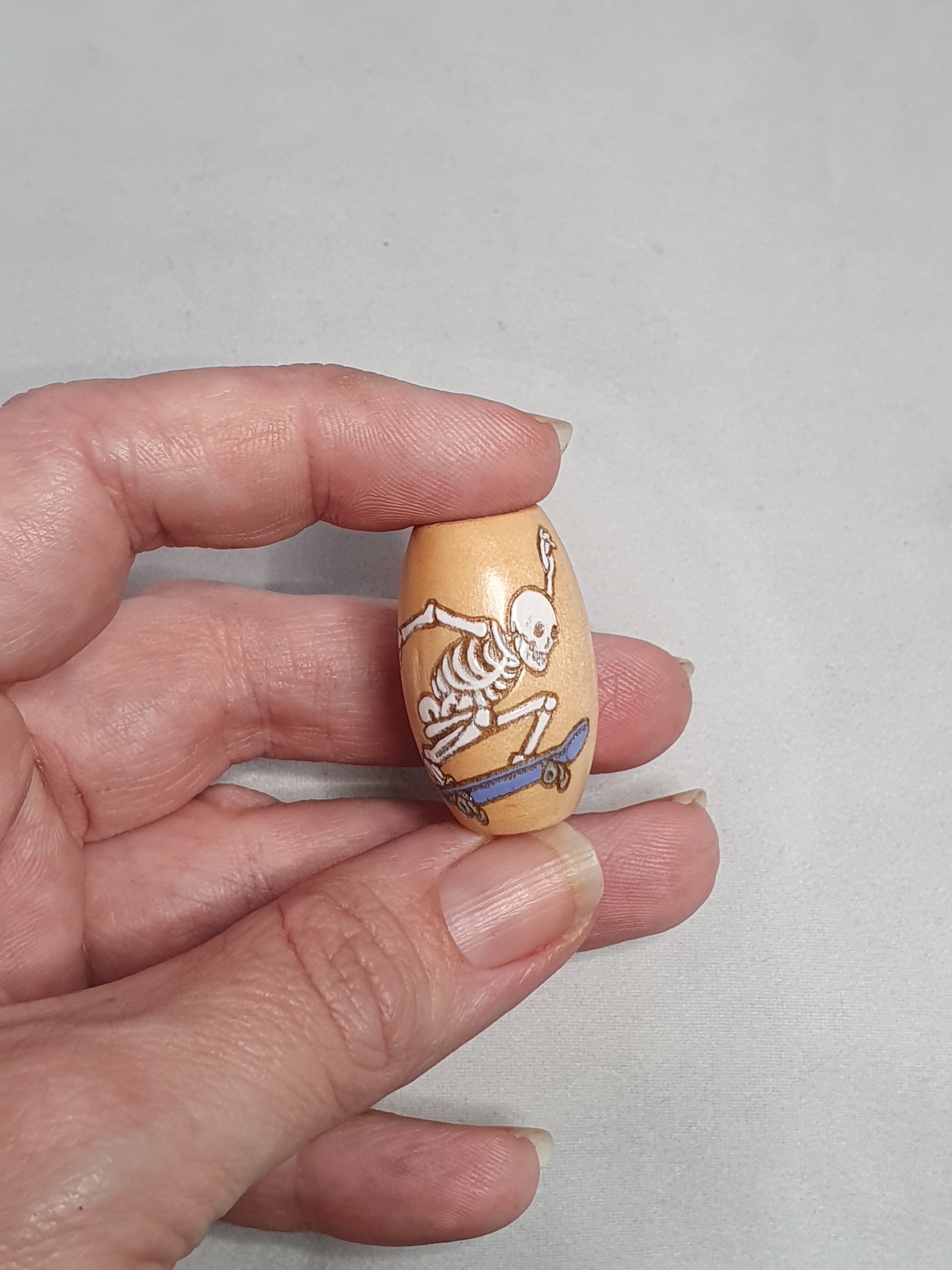 Skating Skeleton Bead