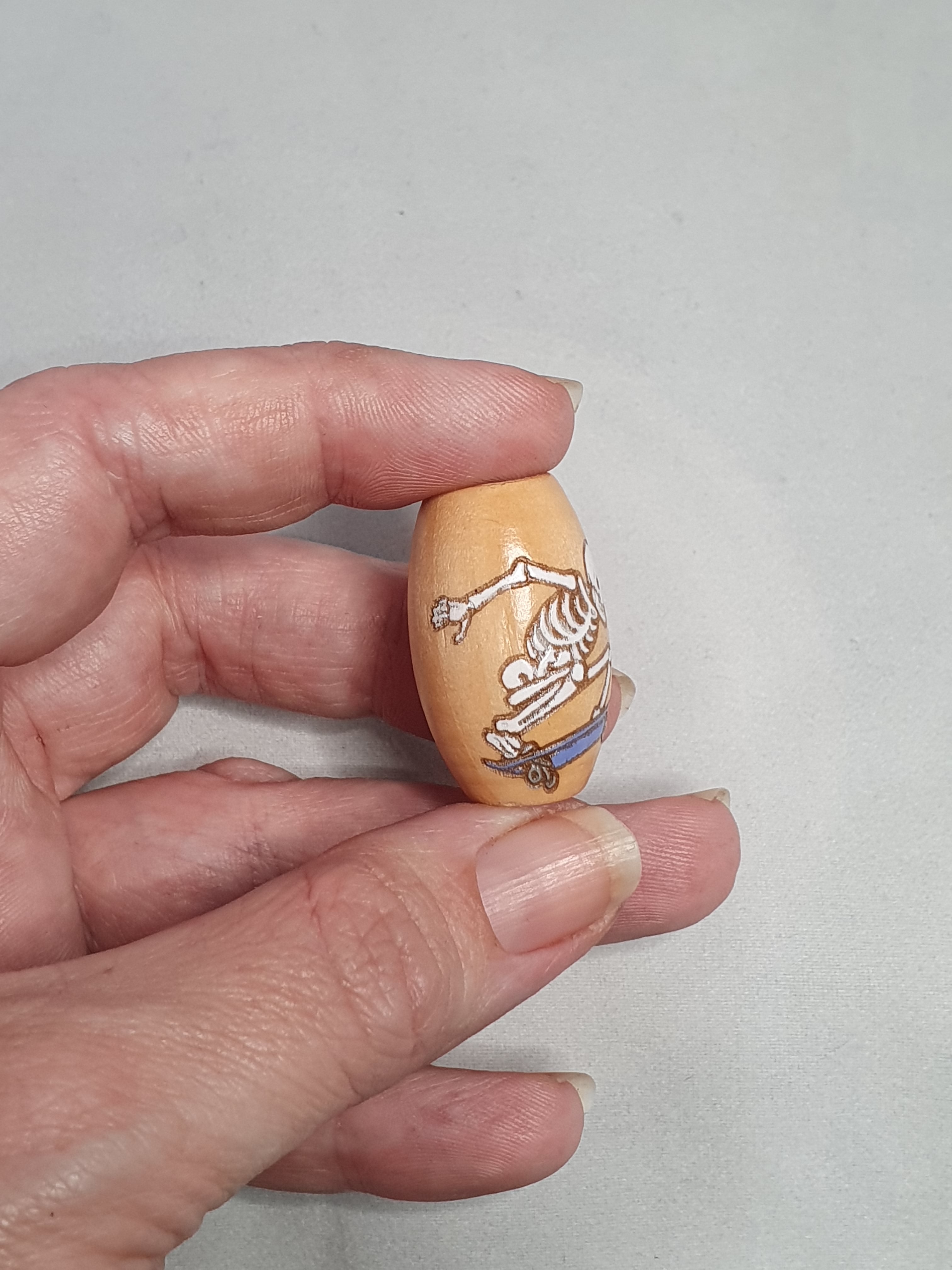 Skating Skeleton Bead